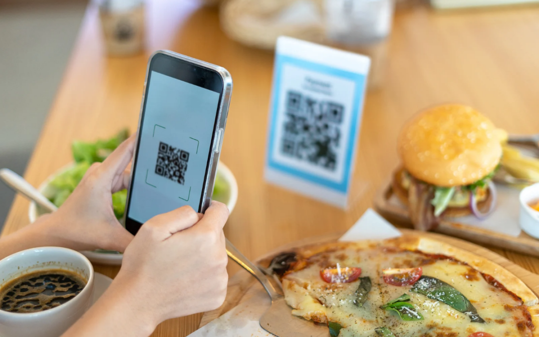 QR objednávky v restauraci: Jak urychlit obsluhu a zvýšit tržby